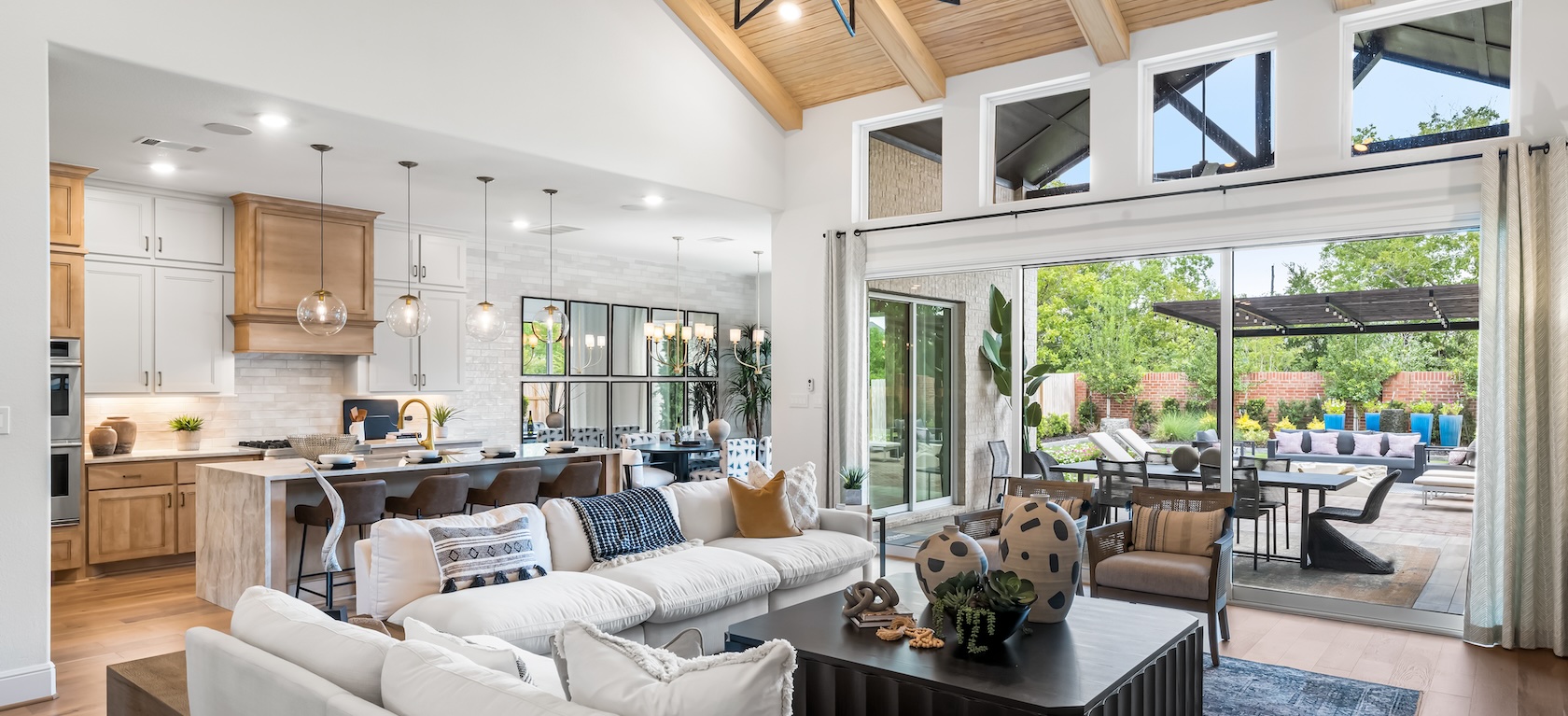 Toll Brothers Announces New Phase of Home Sites Available in Sienna – Executive Collection Near Houston, Texas featured image